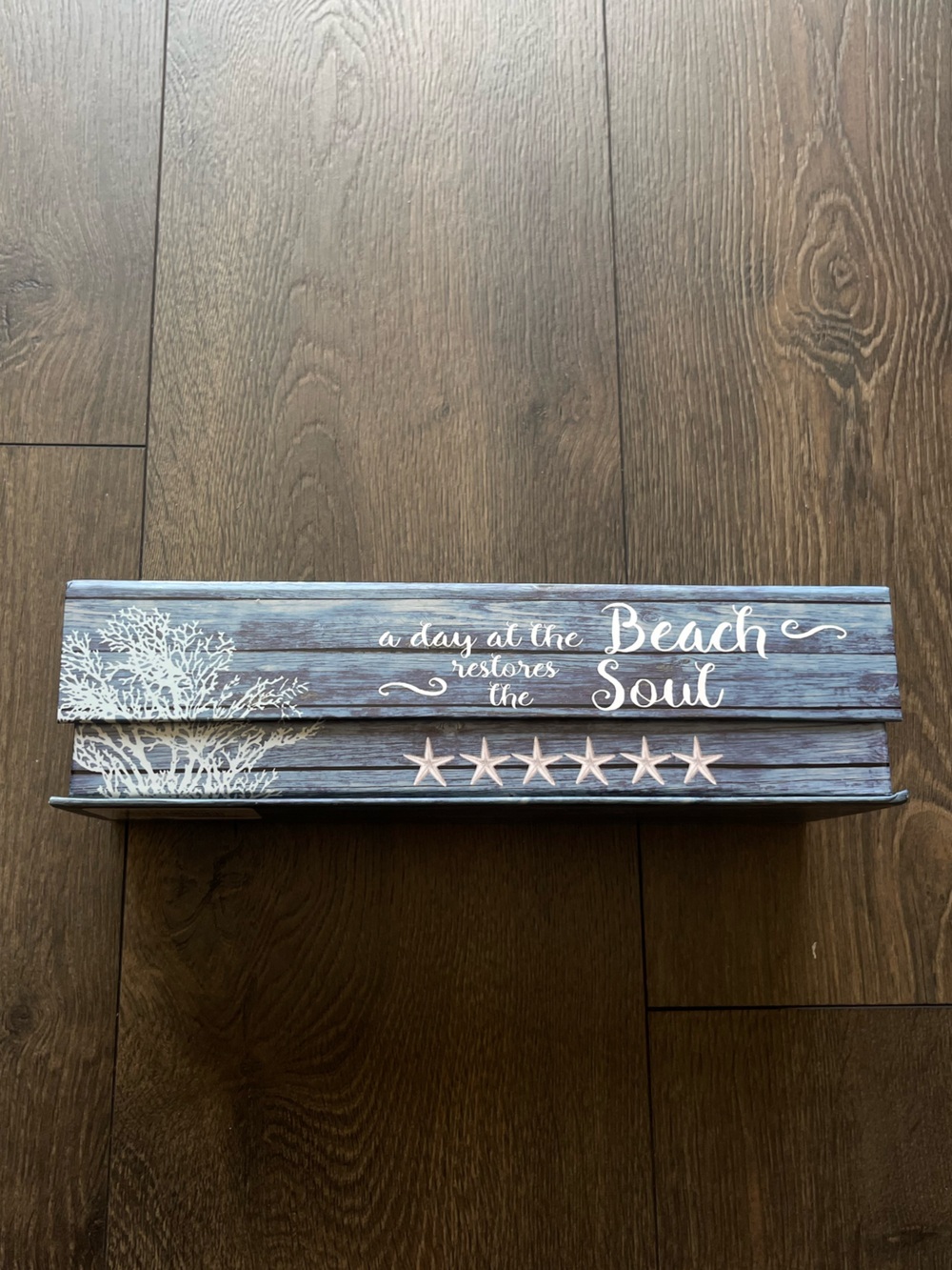Ashland ‘Memories Are Made at the Beach’ Decorative Box - Picture 3 of 8